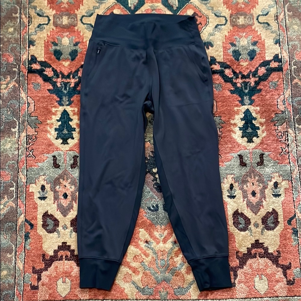 Athleta Black Venice High Rise Black Joggers size Medium - Picture 7 of 16